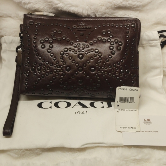 SOLD!! COACH Large Wristlet Clutch RARE Kylie Mini Studs F52402 - NWT - Picture 14 of 14